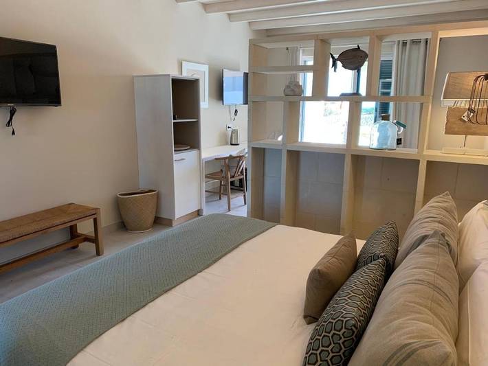 Hotel para 2 personas, con Jacuzzi además de Terraza y Jardín en Son Bou
