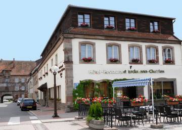 Hôtel pour 2 personnes, avec terrasse et vue, animaux acceptés à Phalsbourg