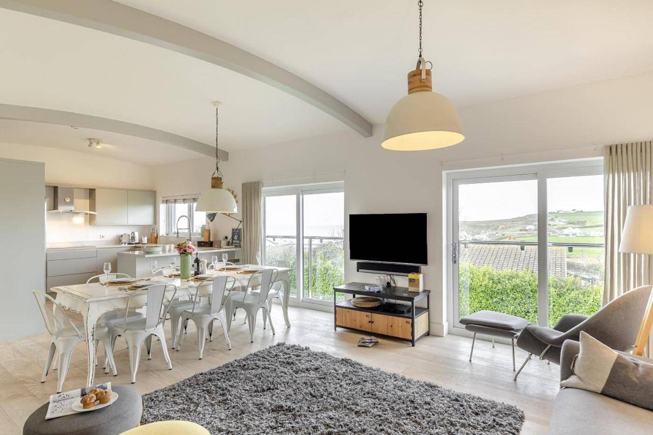 4 Bed in Widemouth Bay oc-s34119 in Widemouth Bay, Cornwall