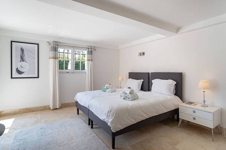 Villa Solar in Antibes, Côte méditerranéenne (France)