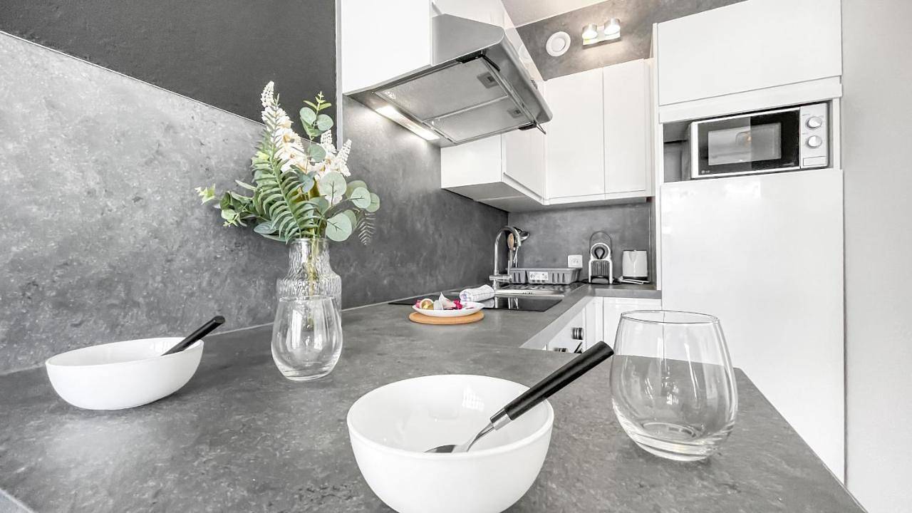 Appartement entier, Homey Garden - Parking Gratuit, Balcon, Proche Tram, Netflix in Ambilly, Région de Saint-Julien-en-Genevois