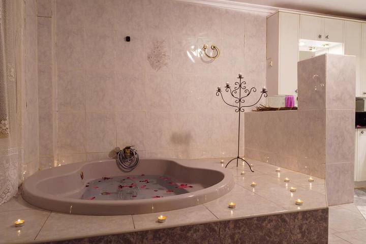 Casa rural para 10 personas, con terraza y vistas, Familias con niños en Carboneras de Guadazaón