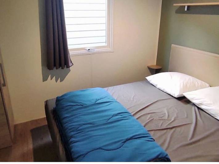 Mobil home pour 4 personnes, avec terrasse dans Office De Tourisme Challes Les Eaux - 4