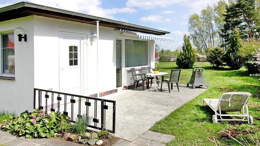 Ferienhaus für 3 Personen, mit Terrasse, mit Haustier in Freest