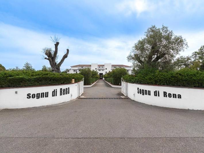 Ferienpark für 6 Personen, mit Garten und Ausblick sowie Pool auf Korsika - 3