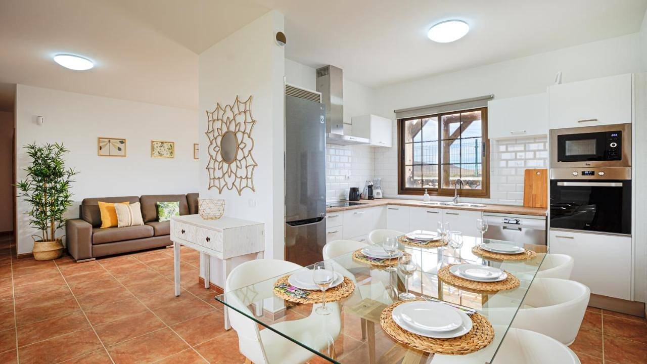 Three-Bedroom Villa in Lajares, La Oliva