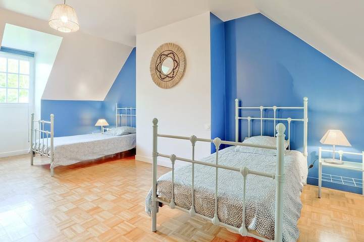 Location de vacances pour 8 personnes, avec jardin dans Port Du Hable Omonville La Rogue - 2