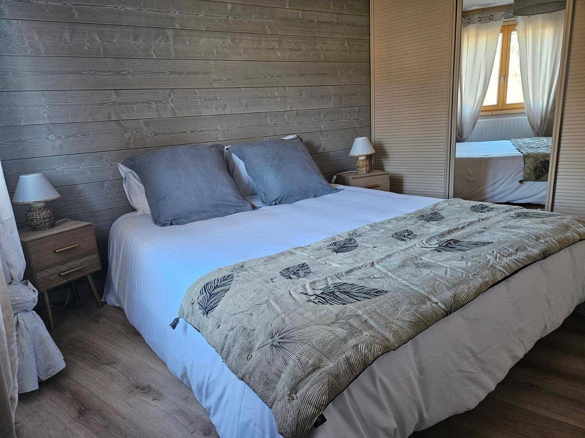 Appartement entier, One-Bedroom Apartment in Mégevette, Région de Bonneville