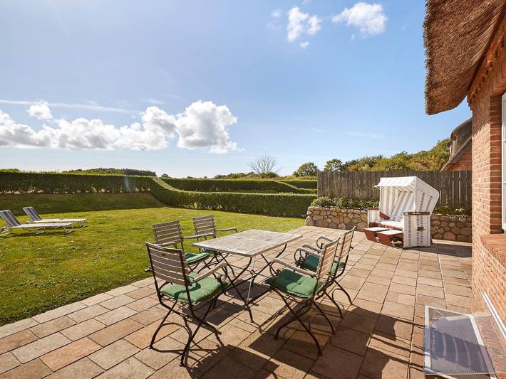 Ferienhaus für 4 Personen, mit Garten und Sauna sowie Terrasse in Borgsum - 2