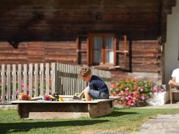 Bauernhof für 5 Personen in Steirerland, Oststeiermark, Bild 1