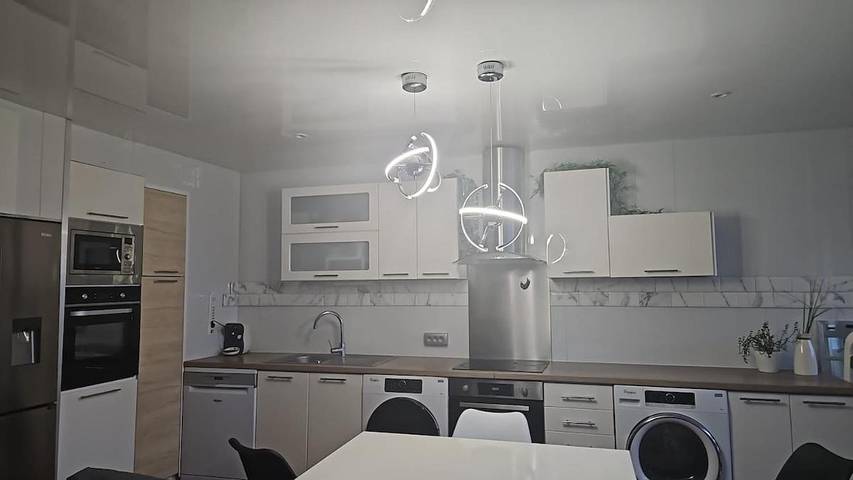 Gîte pour 4 personnes, avec vue ainsi que balcon et vue sur le lac à Épinay-sur-Seine - 4