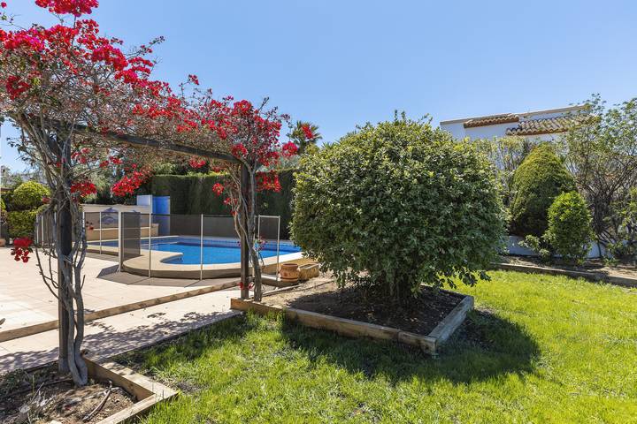 Chalet para 6 personas, con jardín, Familias con niños en Comunidad Valenciana - 4