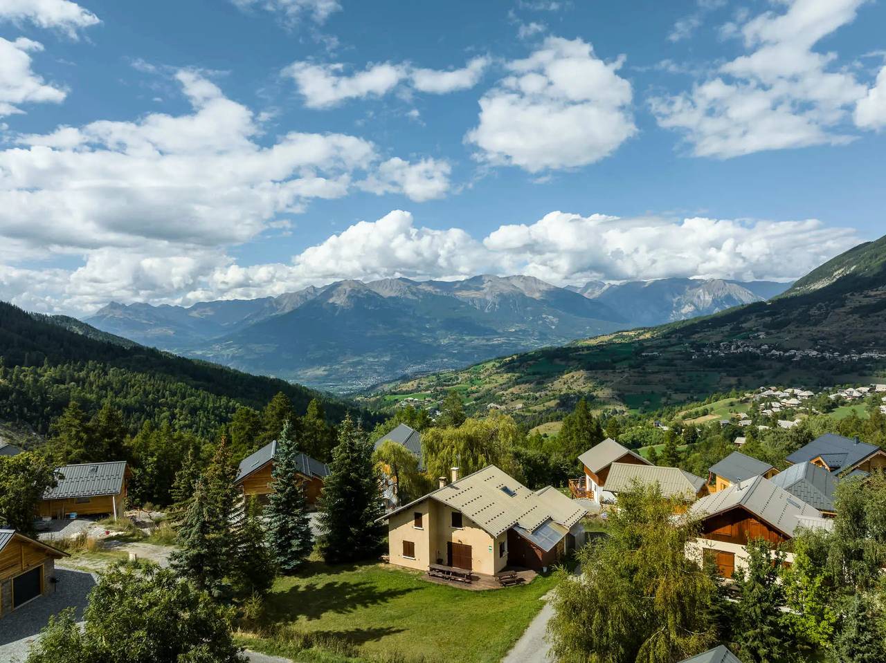 Charmant logement au cœur d’un chalet de montagne in Les Orres, Parc national des Écrins
