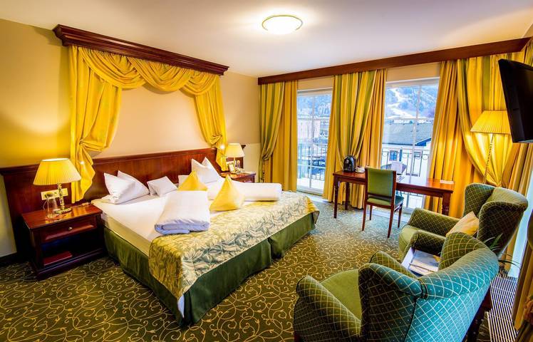 Hotel for 3 people, with pool and sauna as well as view and garden, child-friendly - 1