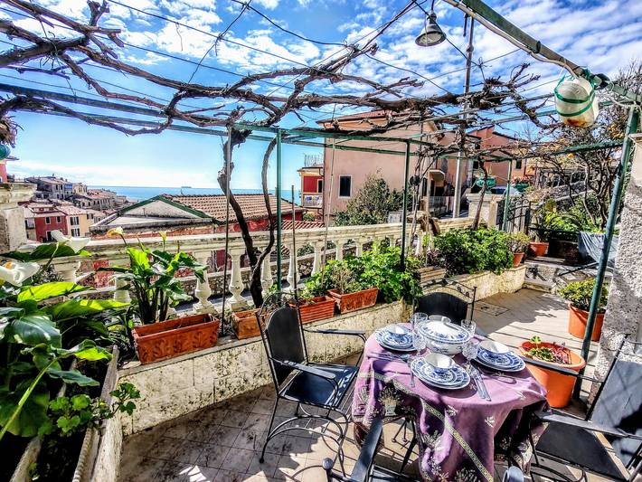 Terrazza in de Wijngaard - Tellaro, Privé Parkeerplaats in Tellaro, Lerici Gemeente