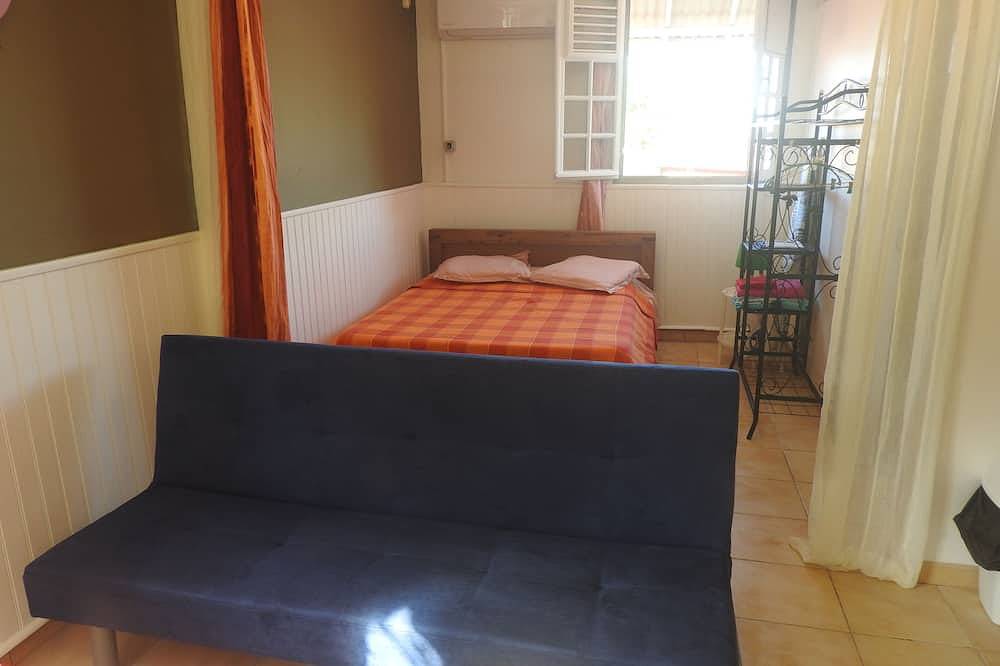 Entire apartment, Studio Cocktail-Ch Sea view, beach, air conditioning in Les Anses-d'Arlet, Martinique
