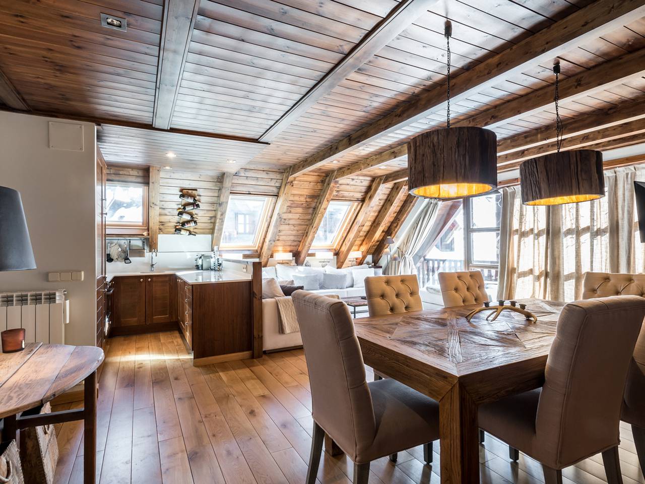 Entire apartment, Luxury duplex for 8 with parking at Baqueira Beret in Baqueira, Naut Aran