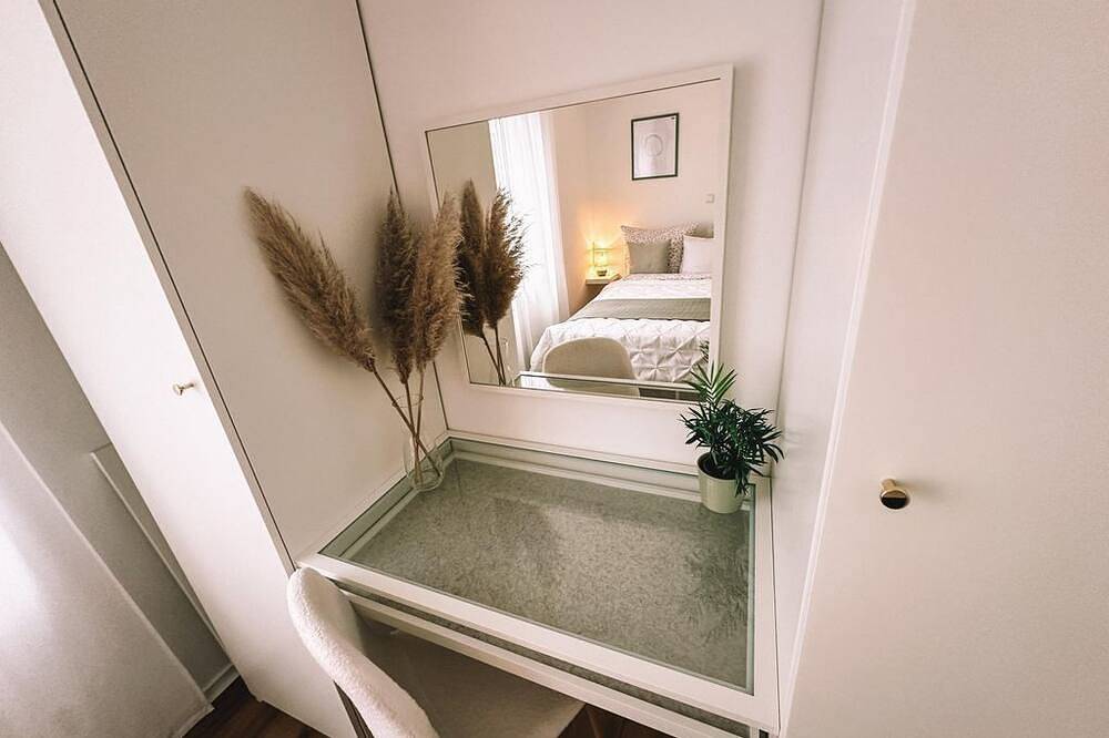 Ganze Wohnung, Ferieneleganz am Fluss - Appartement/Fewo, Bad, Wc in Bad Ems, Lahn-Taunus