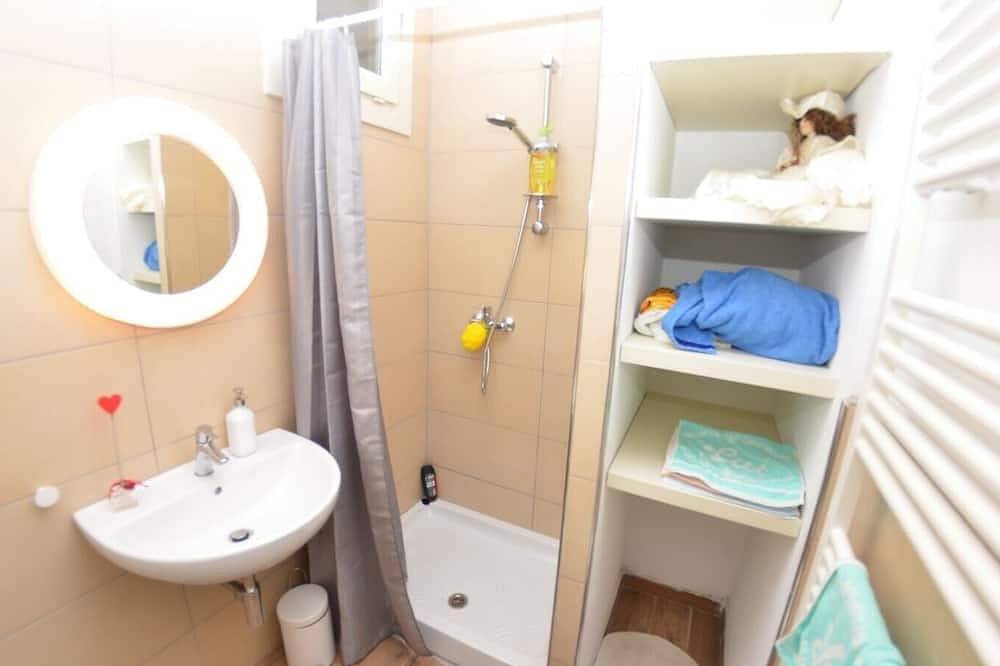 Villa Serra - Tuscan villa with private pool in Buti, Provinsen Pisa