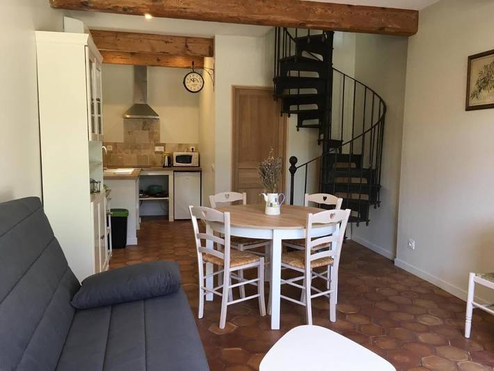 Location de vacances pour 6 personnes, avec jardin et piscine à Réauville - 3