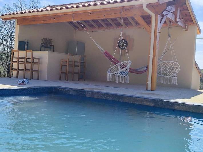 Villa pour 10 personnes, avec vue et terrasse ainsi que jardin et piscine, animaux acceptés - 1