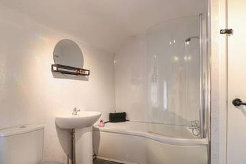 Cottage for 2 People in Alton Towers, Staffordshire, Photo 3