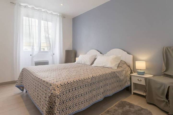 Gîte pour 8 personnes, avec jardin à Saint-Hilaire-de-Chaléons - 2