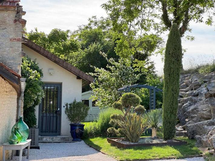 Location de vacances pour 10 personnes, avec vue ainsi que jardin et piscine à Auxey-Duresses - 3