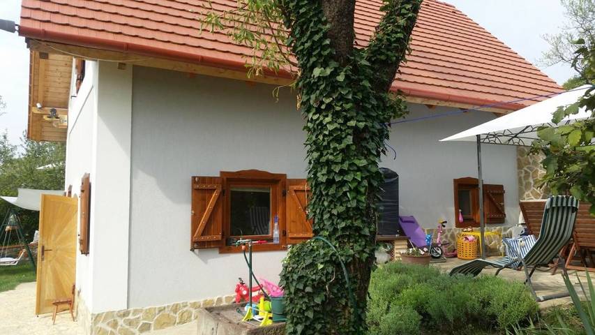 Maison de vacances pour 6 personnes, avec vue sur le lac ainsi que jardin et vue - 1