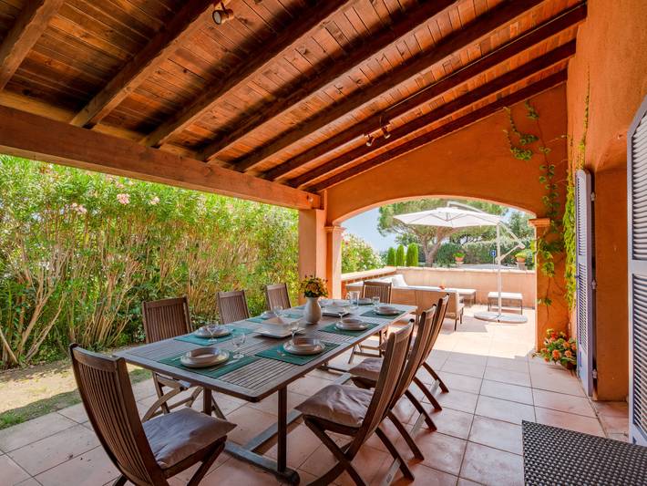 Location de vacances pour 8 personnes, avec terrasse et jardin, animaux acceptés dans Golf Bluegreen Sainte-Maxime - 2