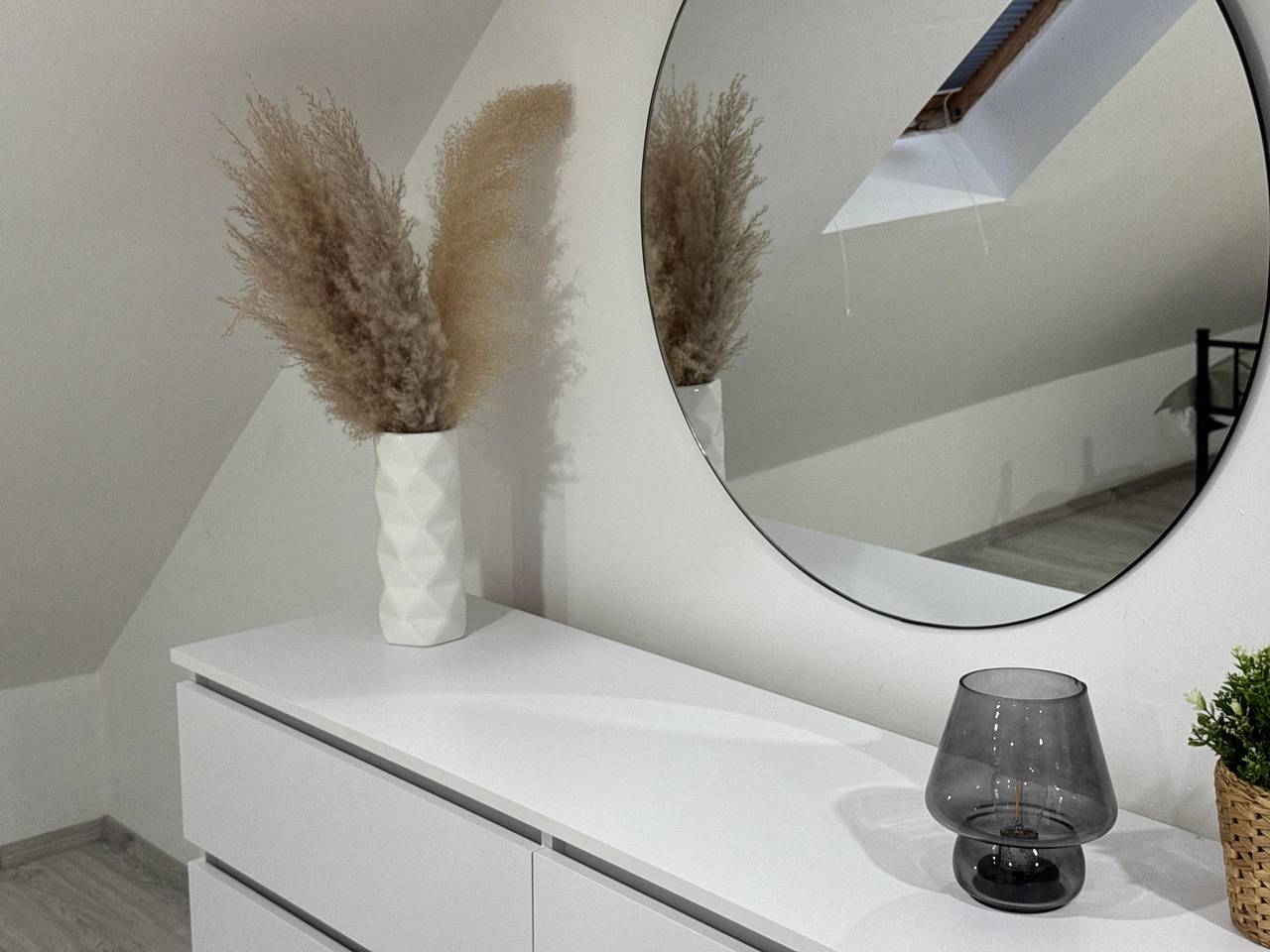 Holiday Home 'M B Homes Lauterstein 10' with Mountain View and Wi-Fi in Lauterstein, Albsteig Stage 6