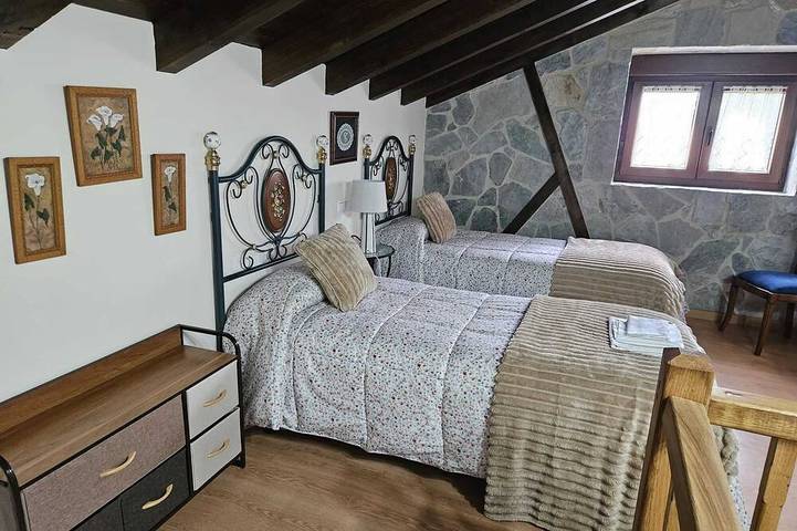Las Hortensias Country House in Hoznayo in Hoznayo, Entrambasaguas