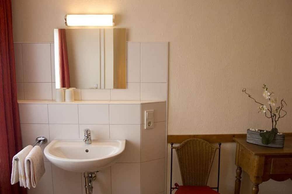 Ganze Wohnung, Fewo Mosella 1 Schlafzimmer - Ferienwohnungen Mertz in Bernkastel-Kues, Bernkastel-Kues & Umgebung