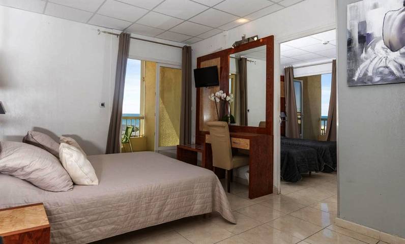 Hôtel pour 2 personnes, avec jardin, animaux acceptés dans Plage d'Honneur - 3