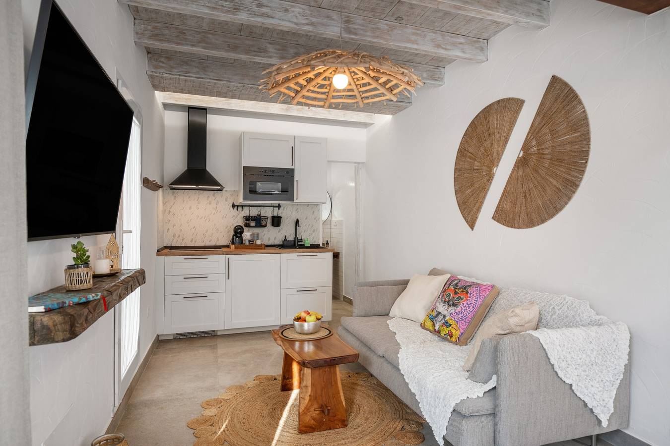 Ganze Wohnung, Ferienwohnung 'Jardín de los Volcanes' mit Bergblick, Wlan und Klimaanlage in Punta de las Mujeres, Haría