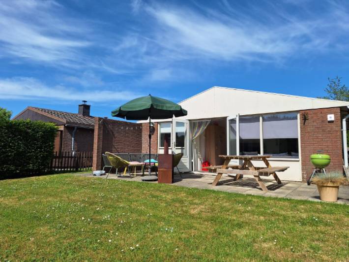 Location de vacances pour 6 personnes, avec jardin dans Warmenhuizen