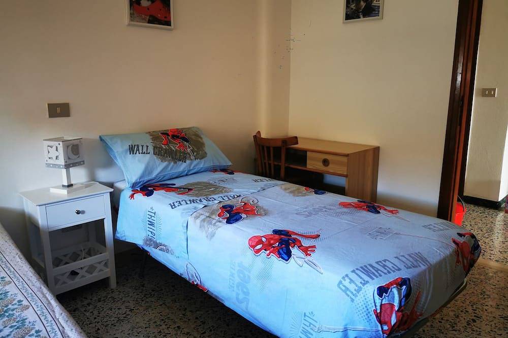 Ganze Wohnung, Casa Bonaria, ideal apartment for visiting all of Sardinia in Terralba, Campidano