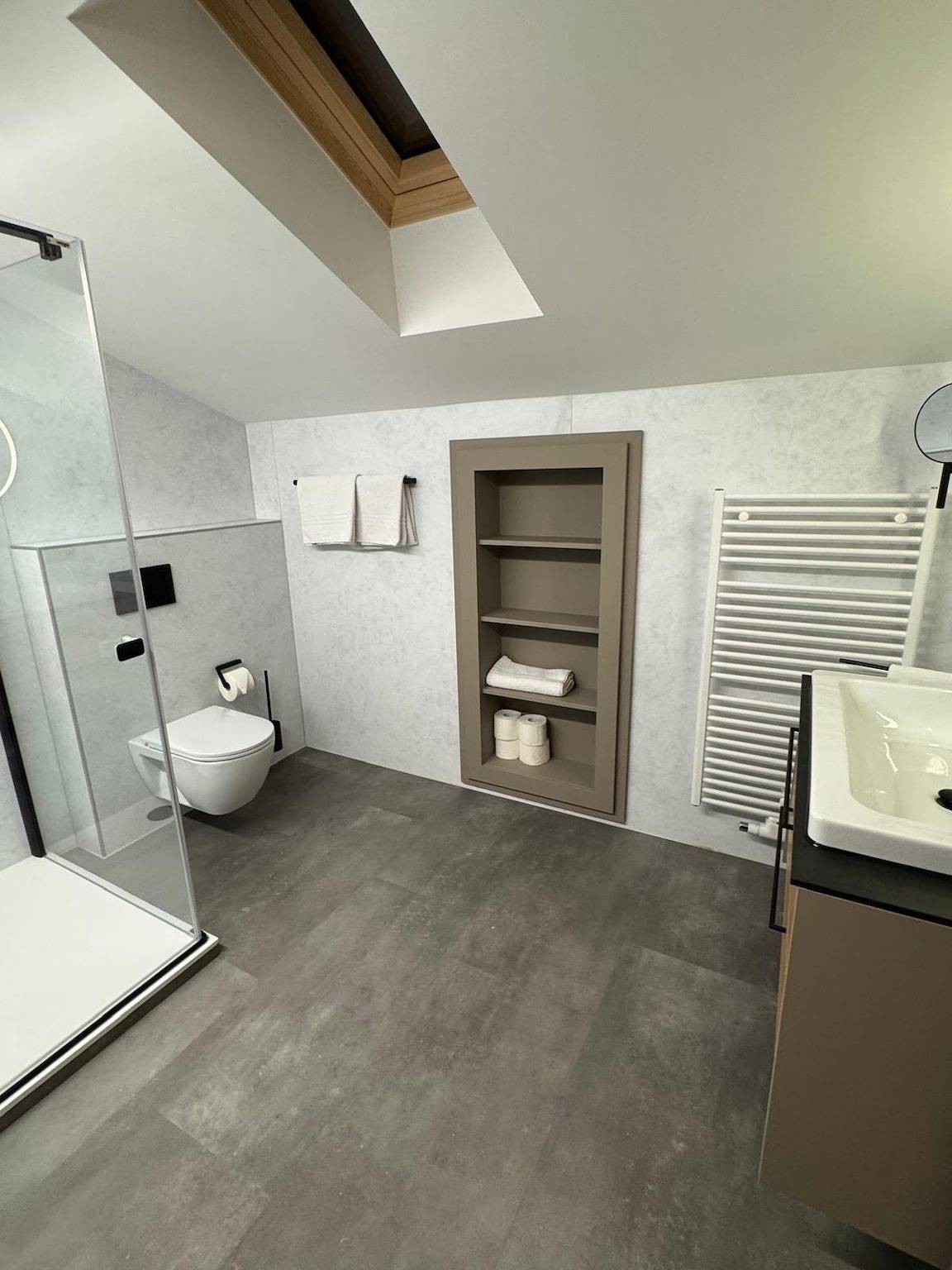 Apartamento de férias inteiro, App.2  60m²  großer Südbalkon in Rätikon mountain range, Brand