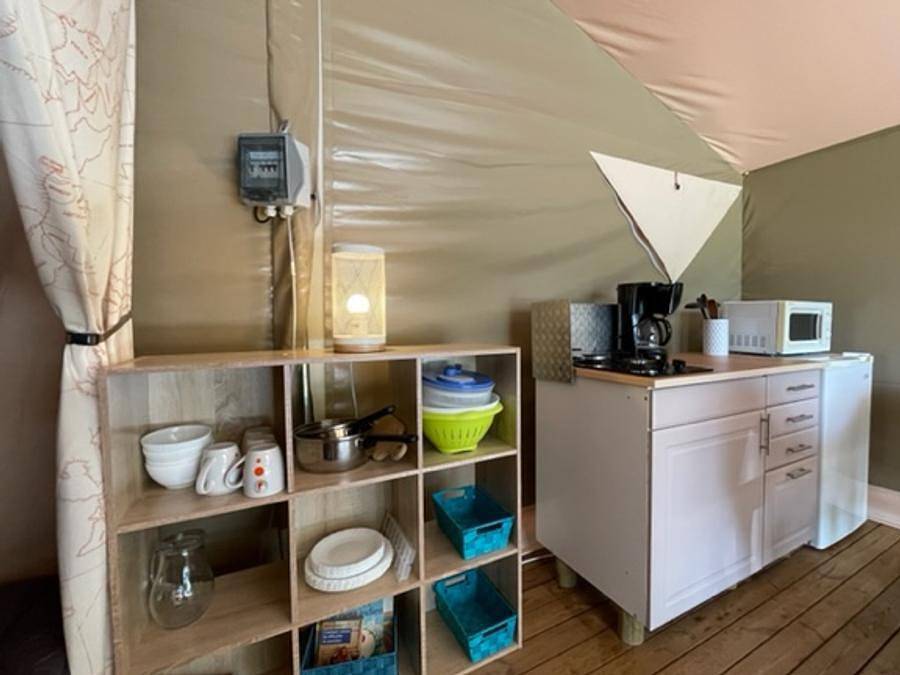 Camping Ushuaia Villages L’Oasis - Alojamiento 4 personas - Lodge Canadá (sin instalaciones sanitarias) 4 plazas in Éclassan, Tournon-sur-Rhône región