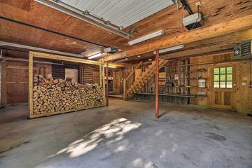 Log Cabin for 15 People in Vermont, USA, Photo 2