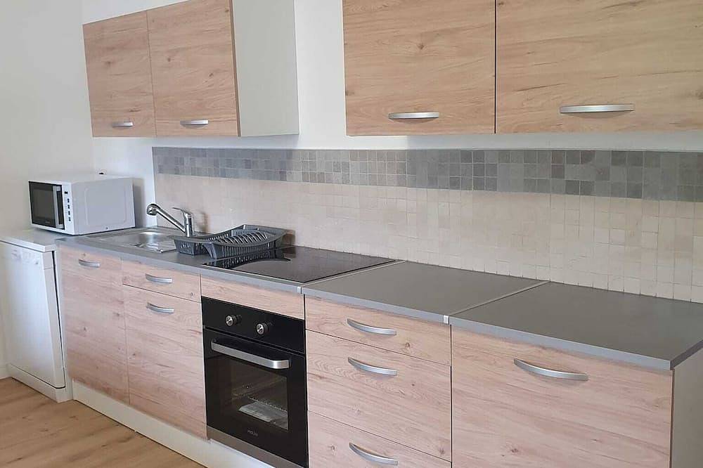 Entire apartment, Gîte Clapec, Appartement Lumineux à 2 pas de la Plage et de Dieppe! in Hautot-sur-Mer, Dieppe region