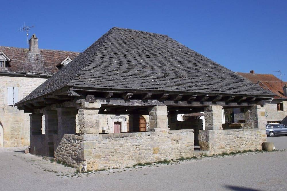 \"la Bergerie\" self-catering cottage in the Lot tradition in Beauregard, Quercy