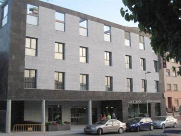 Hôtel pour 3 personnes, avec terrasse à Caspe