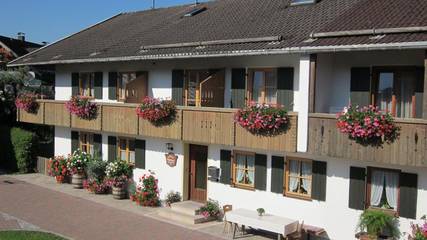 Ferienwohnung für 3 Personen, mit Garten und Terrasse in Lenggries