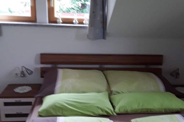 Ferienwohnung für 3 Personen, mit Balkon und Garten in St. Peter am Kammersberg - 2