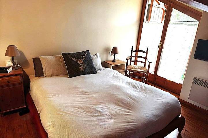 Gîte pour 7 personnes, avec jardin et piscine à Palau-de-Cerdagne - 2