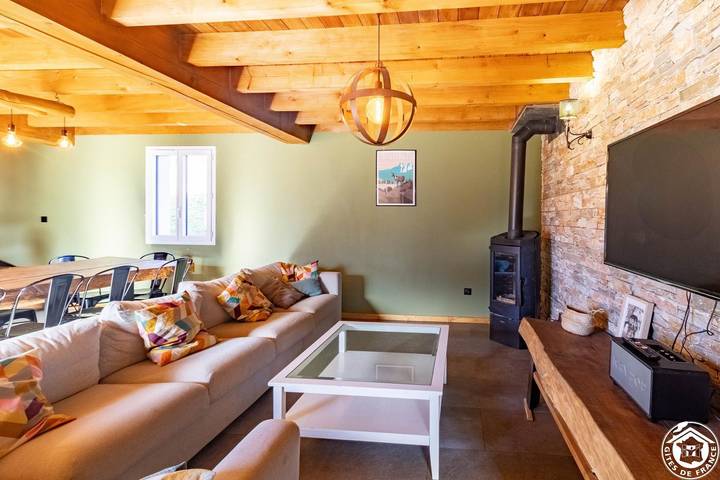 Gîte pour 14 personnes, avec terrasse et jardin à Arras-en-Lavedan - 4