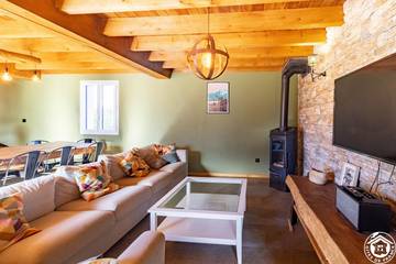 Gîte pour 14 Personnes dans Arras-en-Lavedan, Pyrénées, Photo 3