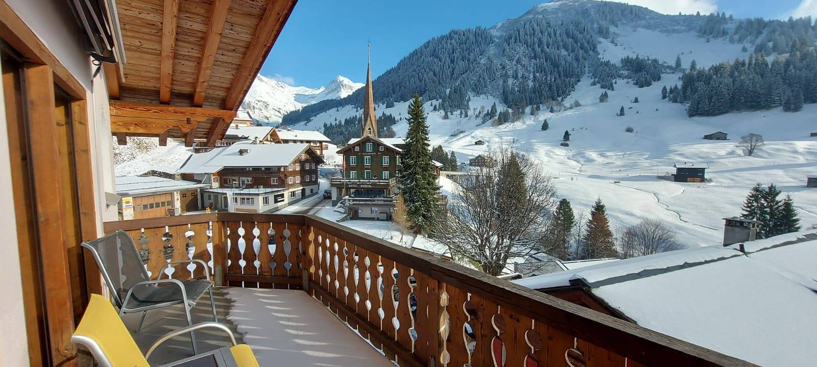 Appartement de vacances entier, Ferienwohnung Nauer - 2.5 Zimmerwohnung in Massif du Rätikon, St. Antönien