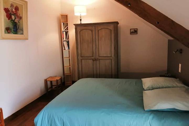 Location de vacances pour 5 personnes, avec jardin à Lanvallay - 2